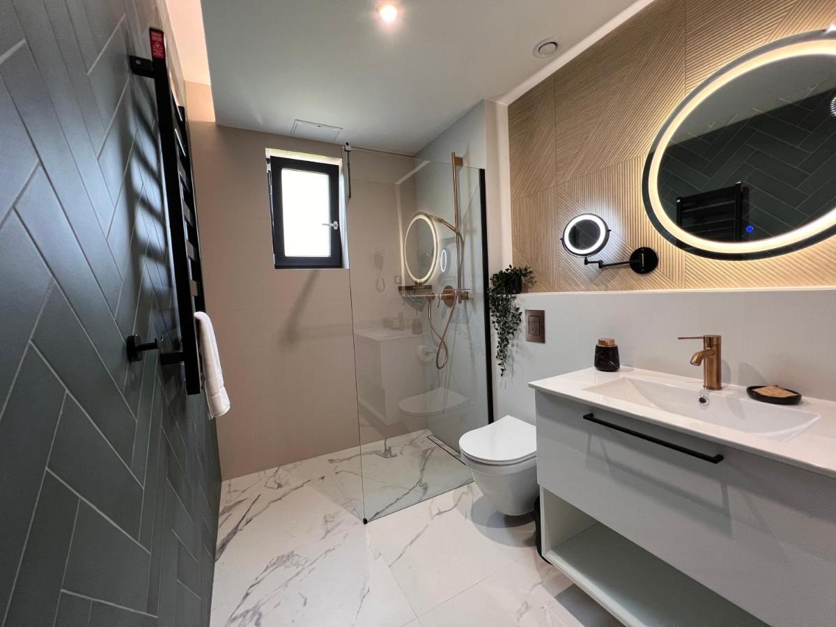 Resto Inn - Smart Apartamenty Blisko Energylandii Polwies Luaran gambar