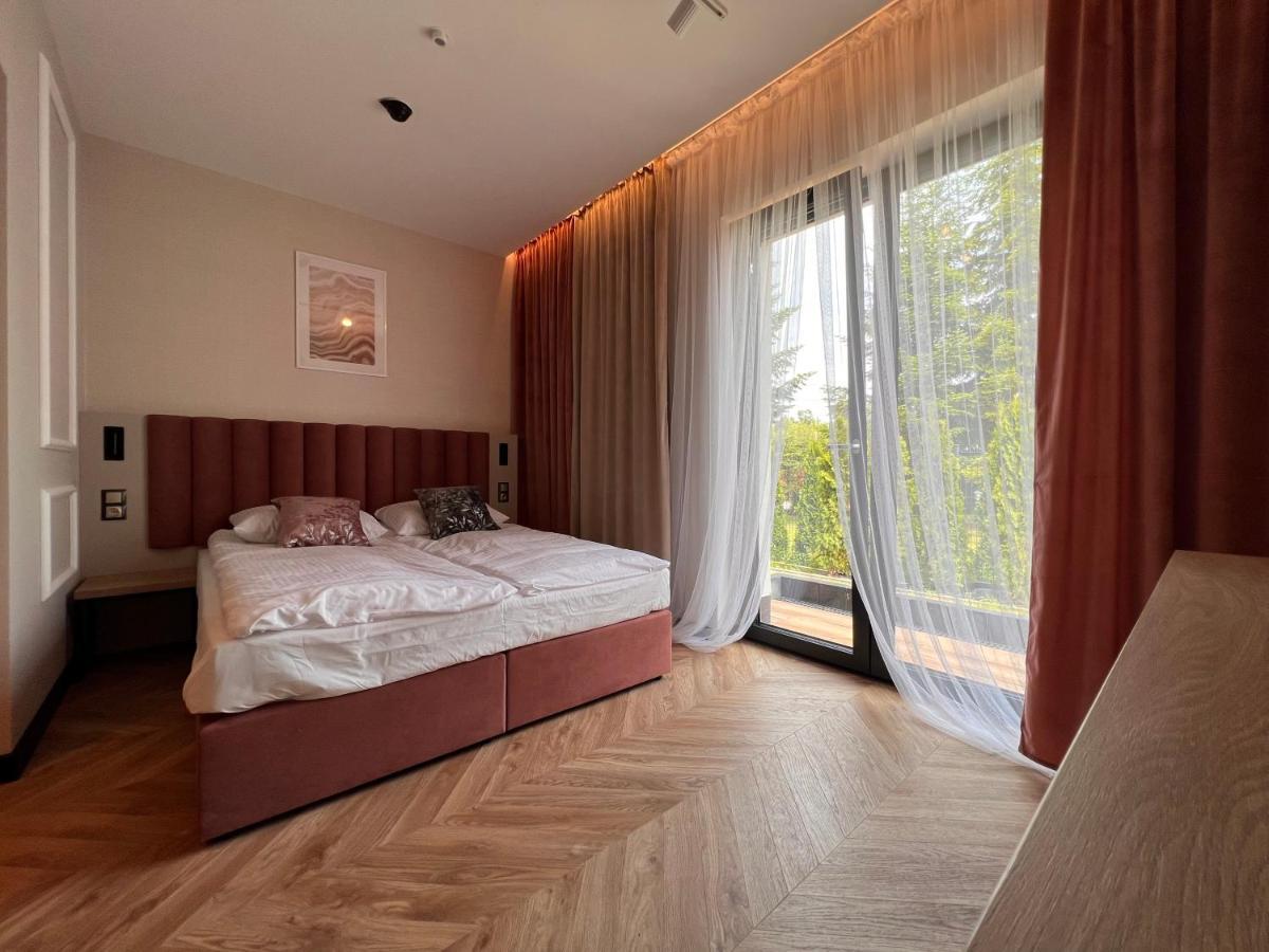Resto Inn - Smart Apartamenty Blisko Energylandii Polwies Luaran gambar